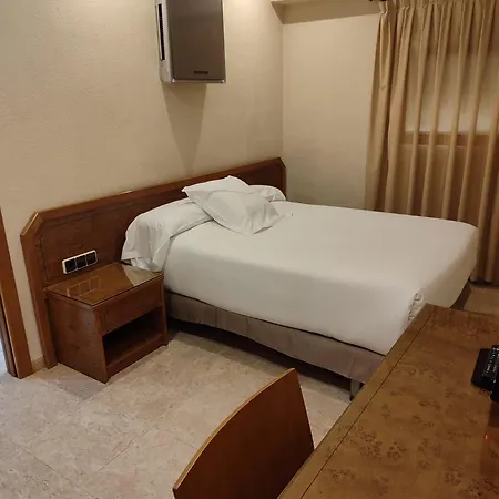 Hostal Moreno Silla Esterno foto